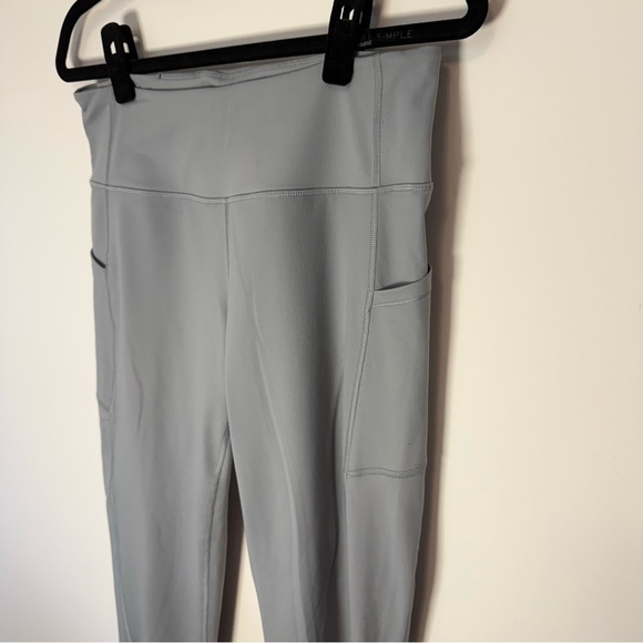Victoria’s Secret Gray Sport Leggings Size L - Picture 3 of 8